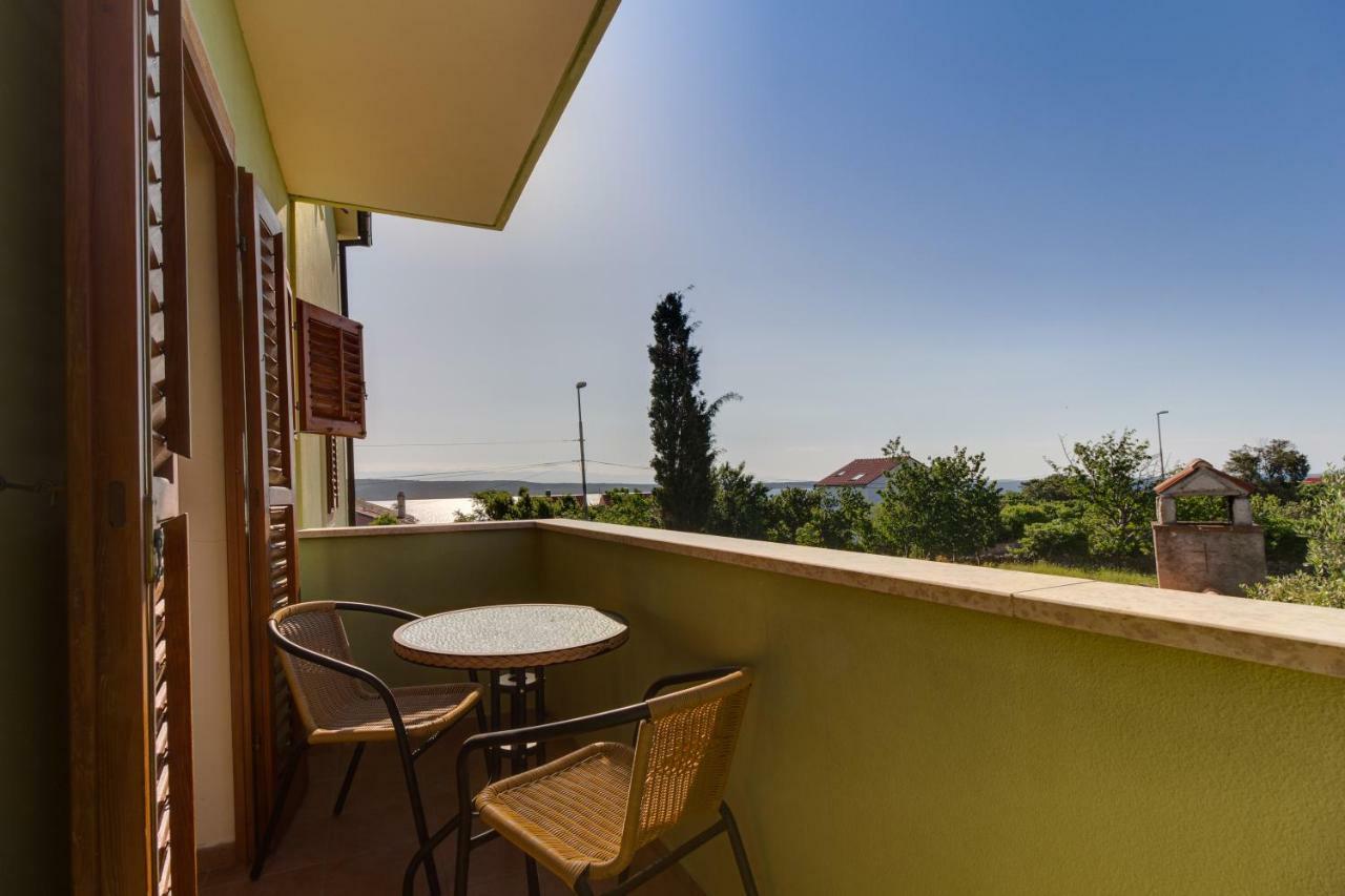 Hotel Anka Nerezine Exterior foto